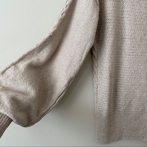 Marled Oatmeal Balloon Sleeve Light Knit Sweater - Picture 4 of 11